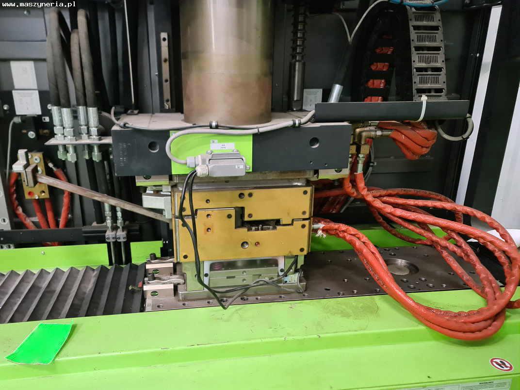Pressa a iniezione ENGEL INSERT 60H/30 SHUTTLE in vendita - foto 4